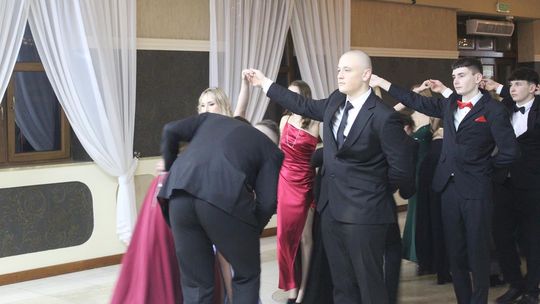 Studniówka maturzystów z IV Liceum Ogólnokształcącego w Chełmie 2026 [GALERIA ZDJĘĆ]