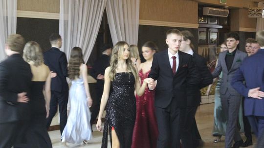 Studniówka maturzystów z IV Liceum Ogólnokształcącego w Chełmie 2026 [GALERIA ZDJĘĆ]