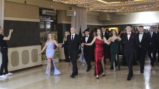 Studniówka maturzystów z IV Liceum Ogólnokształcącego w Chełmie 2026 [GALERIA ZDJĘĆ]