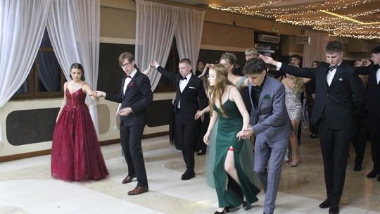 Studniówka maturzystów z IV Liceum Ogólnokształcącego w Chełmie 2026 [GALERIA ZDJĘĆ]