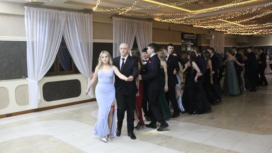 Studniówka maturzystów z IV Liceum Ogólnokształcącego w Chełmie 2026 [GALERIA ZDJĘĆ]