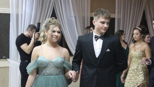 Studniówka maturzystów z IV Liceum Ogólnokształcącego w Chełmie 2026 [GALERIA ZDJĘĆ]