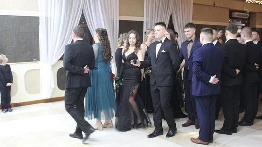 Studniówka maturzystów z IV Liceum Ogólnokształcącego w Chełmie 2026 [GALERIA ZDJĘĆ]