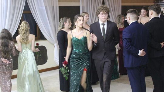 Studniówka maturzystów z IV Liceum Ogólnokształcącego w Chełmie 2026 [GALERIA ZDJĘĆ]