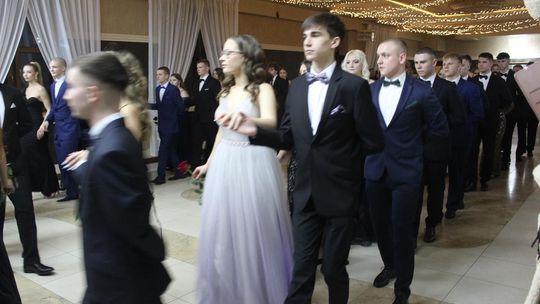 Studniówka maturzystów z IV Liceum Ogólnokształcącego w Chełmie 2026 [GALERIA ZDJĘĆ]