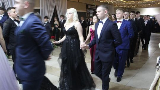 Studniówka maturzystów z IV Liceum Ogólnokształcącego w Chełmie 2026 [GALERIA ZDJĘĆ]