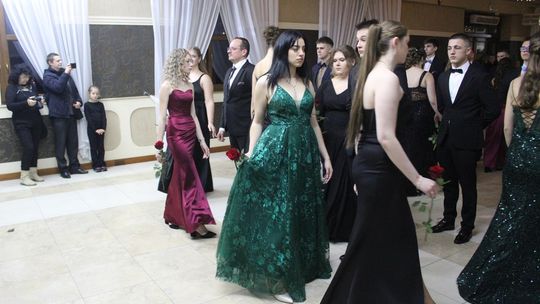 Studniówka maturzystów z IV Liceum Ogólnokształcącego w Chełmie 2026 [GALERIA ZDJĘĆ]