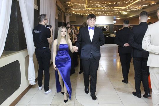 Studniówka maturzystów z IV Liceum Ogólnokształcącego w Chełmie 2026 [GALERIA ZDJĘĆ]