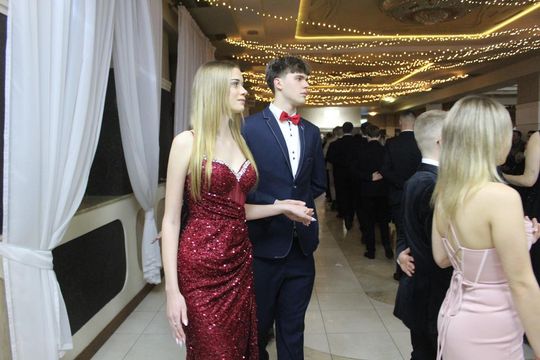 Studniówka maturzystów z IV Liceum Ogólnokształcącego w Chełmie 2026 [GALERIA ZDJĘĆ]