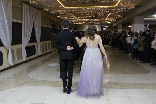 Studniówka maturzystów z IV Liceum Ogólnokształcącego w Chełmie 2026 [GALERIA ZDJĘĆ]