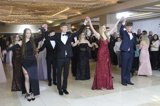 Studniówka maturzystów z IV Liceum Ogólnokształcącego w Chełmie 2026 [GALERIA ZDJĘĆ]