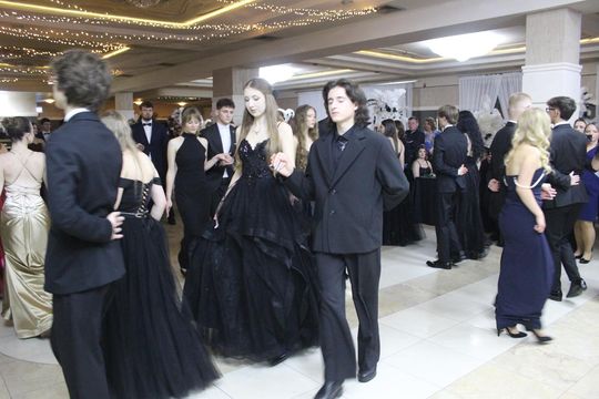 Studniówka maturzystów z IV Liceum Ogólnokształcącego w Chełmie 2026 [GALERIA ZDJĘĆ]