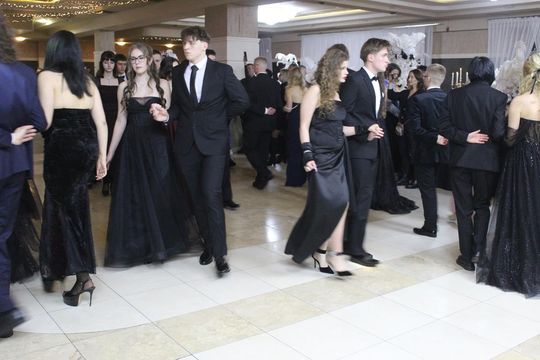 Studniówka maturzystów z IV Liceum Ogólnokształcącego w Chełmie 2026 [GALERIA ZDJĘĆ]