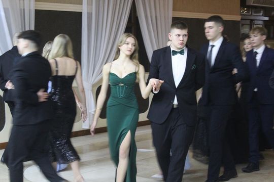 Studniówka maturzystów z IV Liceum Ogólnokształcącego w Chełmie 2026 [GALERIA ZDJĘĆ]