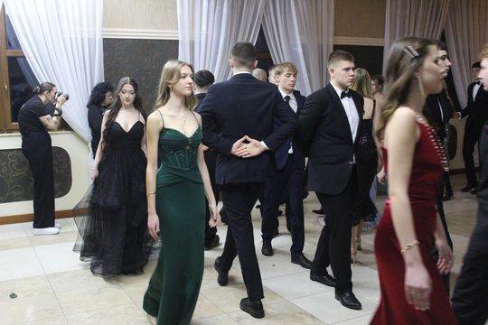 Studniówka maturzystów z IV Liceum Ogólnokształcącego w Chełmie 2026 [GALERIA ZDJĘĆ]