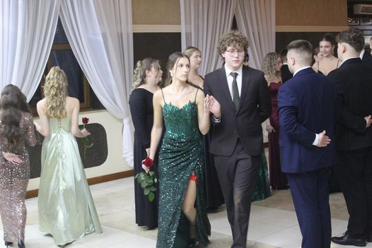 Studniówka maturzystów z IV Liceum Ogólnokształcącego w Chełmie 2026 [GALERIA ZDJĘĆ]