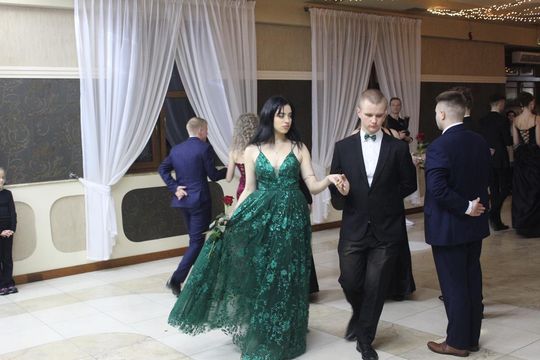 Studniówka maturzystów z IV Liceum Ogólnokształcącego w Chełmie 2026 [GALERIA ZDJĘĆ]