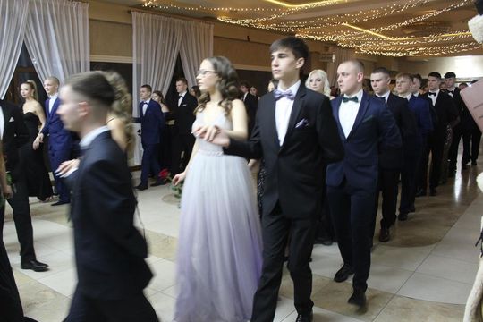 Studniówka maturzystów z IV Liceum Ogólnokształcącego w Chełmie 2026 [GALERIA ZDJĘĆ]