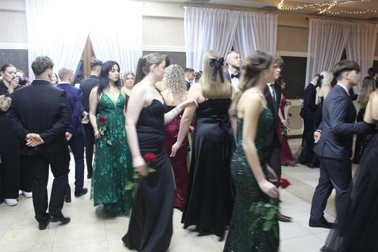 Studniówka maturzystów z IV Liceum Ogólnokształcącego w Chełmie 2026 [GALERIA ZDJĘĆ]