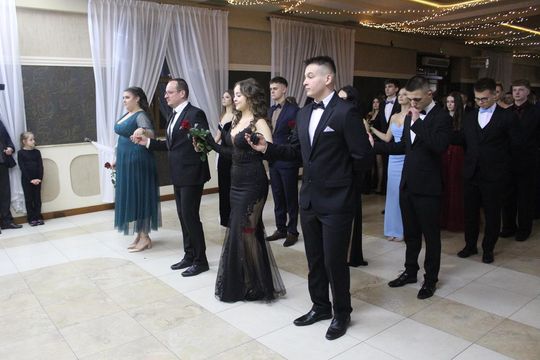 Studniówka maturzystów z IV Liceum Ogólnokształcącego w Chełmie 2026 [GALERIA ZDJĘĆ]