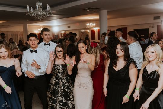 Studniówka I LO im. Władysława Jagiełły w Krasnymstawie [GALERIA ZDJĘĆ] 