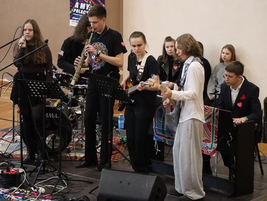 Chełm. Muzyka, emocje i wielkie serca - koncert WOŚP w I LO [GALERIA ZDJĘĆ]