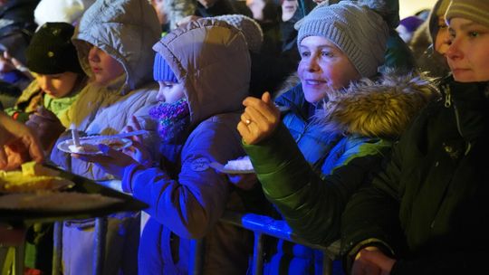 634. urodziny Miasta Chełm. Był tort, a publiczność rozgrzała Cleo [GALERIA ZDJĘĆ]