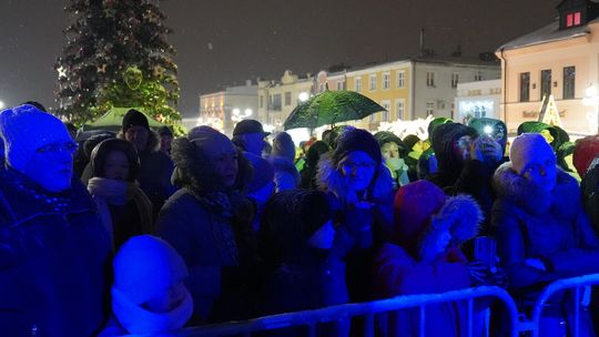 634. urodziny Miasta Chełm. Był tort, a publiczność rozgrzała Cleo [GALERIA ZDJĘĆ]