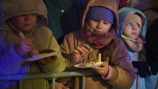 634. urodziny Miasta Chełm. Był tort, a publiczność rozgrzała Cleo [GALERIA ZDJĘĆ]