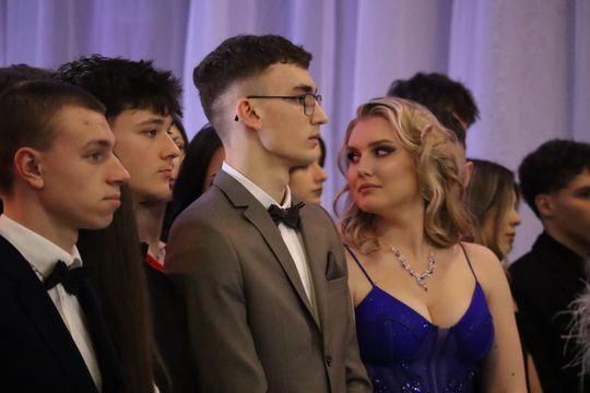 Chełm. Studniówka Zespołu Szkół Ekonomicznych i Mundurowych [GALERIA ZDJĘĆ]