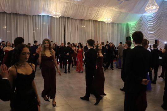 Chełm. Studniówka Zespołu Szkół Ekonomicznych i Mundurowych [GALERIA ZDJĘĆ]