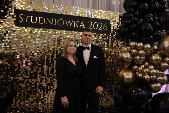 Chełm. Studniówka Zespołu Szkół Ekonomicznych i Mundurowych [GALERIA ZDJĘĆ]