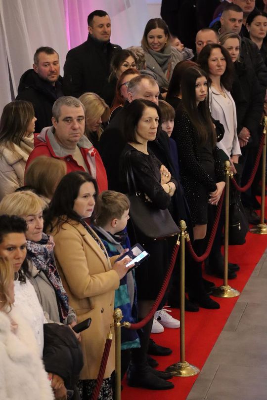 Chełm. Studniówka Zespołu Szkół Ekonomicznych i Mundurowych [GALERIA ZDJĘĆ]