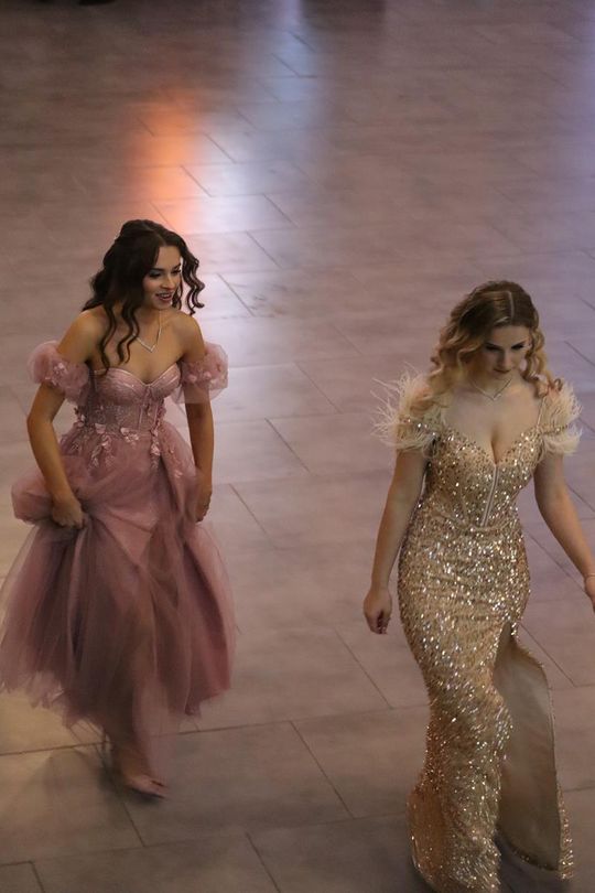 Chełm. Studniówka Zespołu Szkół Ekonomicznych i Mundurowych [GALERIA ZDJĘĆ]