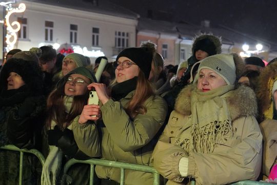634. urodziny Miasta Chełm. Był tort, a publiczność rozgrzała Cleo [GALERIA ZDJĘĆ]