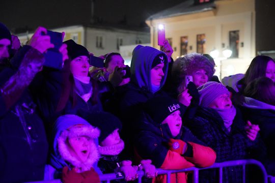 634. urodziny Miasta Chełm. Był tort, a publiczność rozgrzała Cleo [GALERIA ZDJĘĆ]