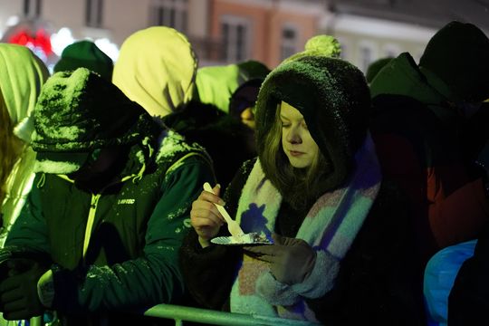 634. urodziny Miasta Chełm. Był tort, a publiczność rozgrzała Cleo [GALERIA ZDJĘĆ]