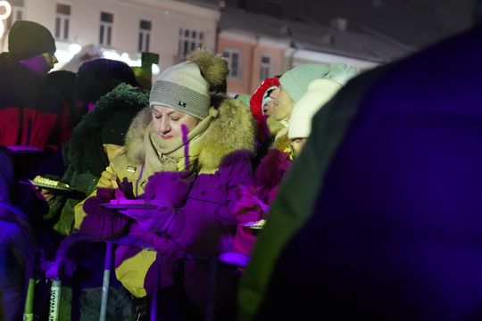 634. urodziny Miasta Chełm. Był tort, a publiczność rozgrzała Cleo [GALERIA ZDJĘĆ]