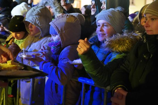 634. urodziny Miasta Chełm. Był tort, a publiczność rozgrzała Cleo [GALERIA ZDJĘĆ]