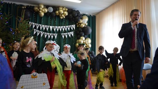 Dzień Babci i Dziadka w Centrum Społeczno-Kulturalnym w Gorzkowie [GALERIA ZDJĘĆ]