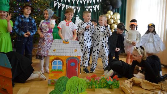 Dzień Babci i Dziadka w Centrum Społeczno-Kulturalnym w Gorzkowie [GALERIA ZDJĘĆ]