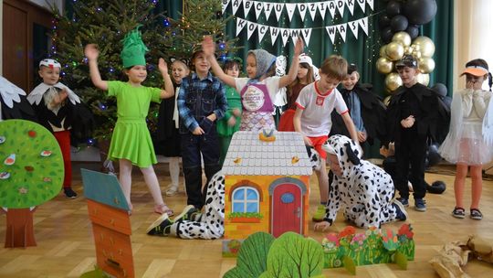 Dzień Babci i Dziadka w Centrum Społeczno-Kulturalnym w Gorzkowie [GALERIA ZDJĘĆ]