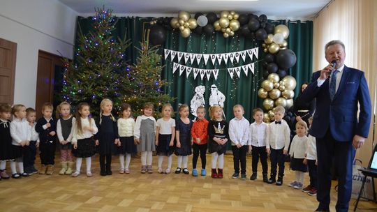 Dzień Babci i Dziadka w Centrum Społeczno-Kulturalnym w Gorzkowie [GALERIA ZDJĘĆ]