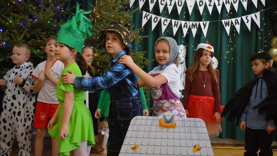 Dzień Babci i Dziadka w Centrum Społeczno-Kulturalnym w Gorzkowie [GALERIA ZDJĘĆ]