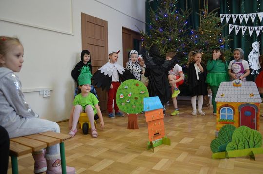 Dzień Babci i Dziadka w Centrum Społeczno-Kulturalnym w Gorzkowie [GALERIA ZDJĘĆ]