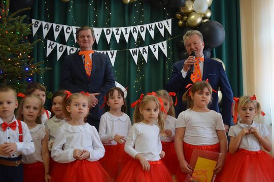 Dzień Babci i Dziadka w Centrum Społeczno-Kulturalnym w Gorzkowie [GALERIA ZDJĘĆ]