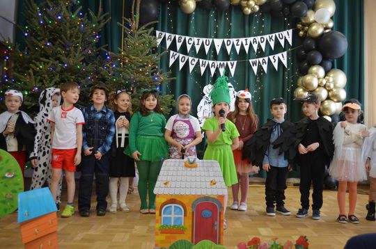 Dzień Babci i Dziadka w Centrum Społeczno-Kulturalnym w Gorzkowie [GALERIA ZDJĘĆ]