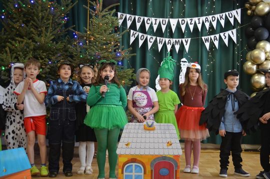 Dzień Babci i Dziadka w Centrum Społeczno-Kulturalnym w Gorzkowie [GALERIA ZDJĘĆ]