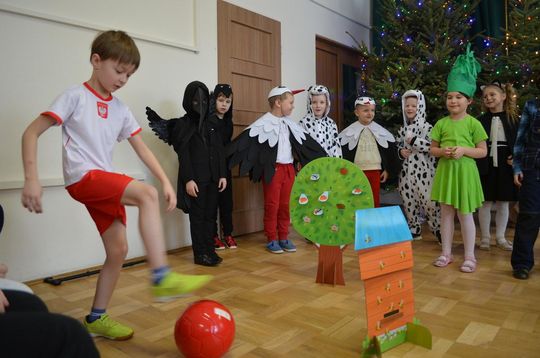 Dzień Babci i Dziadka w Centrum Społeczno-Kulturalnym w Gorzkowie [GALERIA ZDJĘĆ]