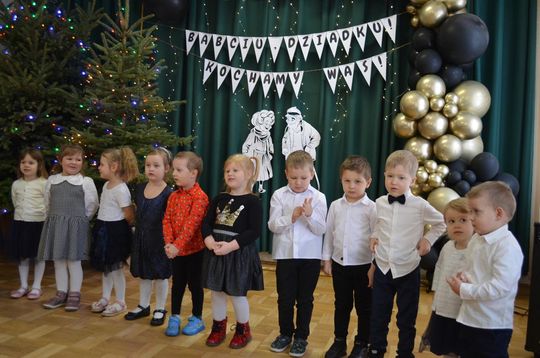 Dzień Babci i Dziadka w Centrum Społeczno-Kulturalnym w Gorzkowie [GALERIA ZDJĘĆ]